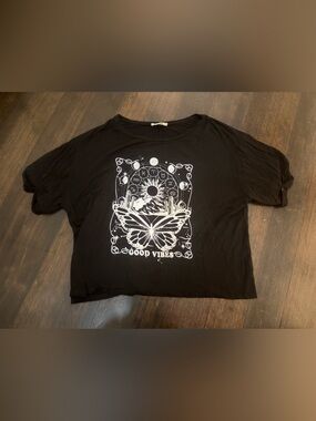 Rebel Society Black Celestial Zodiac Butterfly Good Vibes Crop Tee